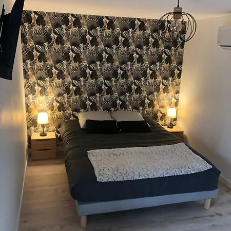 Maison Du Colombier - Climatisee - 2 - 25 Minutes Du Puydufou Appartement